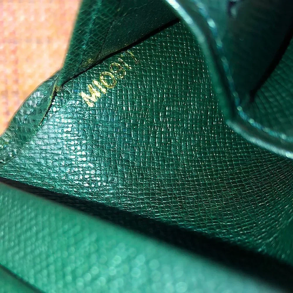 LOUIS VUITTON Green Taiga Leather Bifold Wallet Vintage